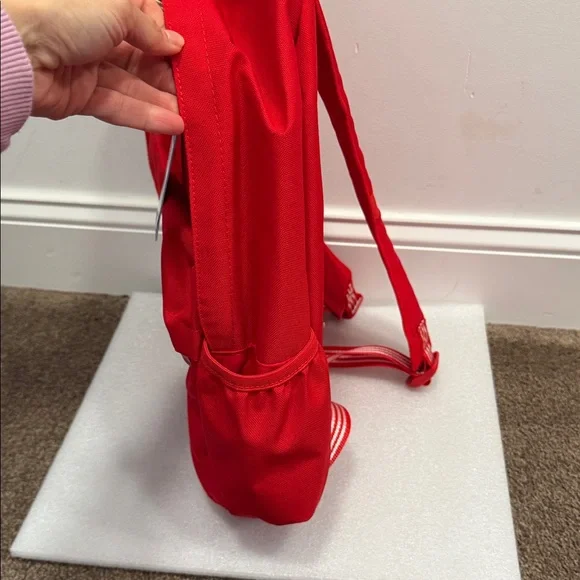 Adidas red full size logo backpack NWT - Picture 5 of 7